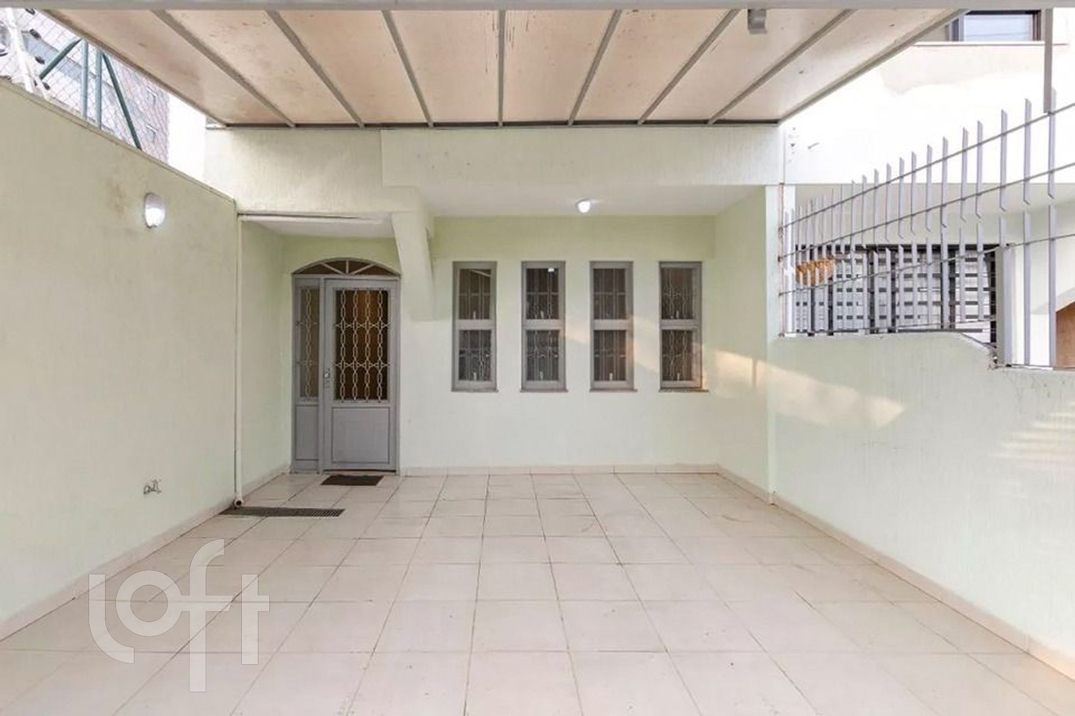 Casa à venda com 4 quartos, 220m² - Foto 45