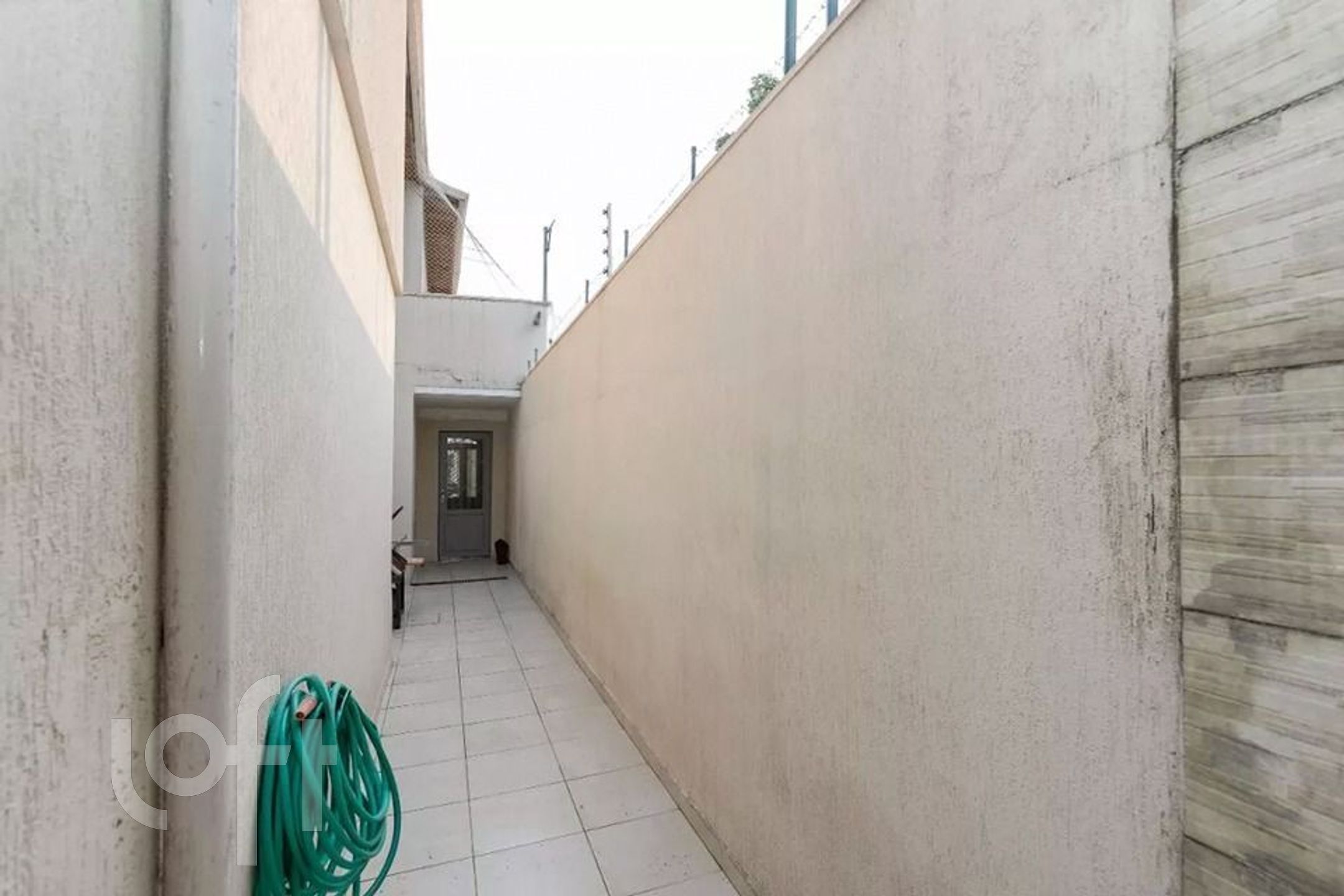 Casa à venda com 4 quartos, 220m² - Foto 56