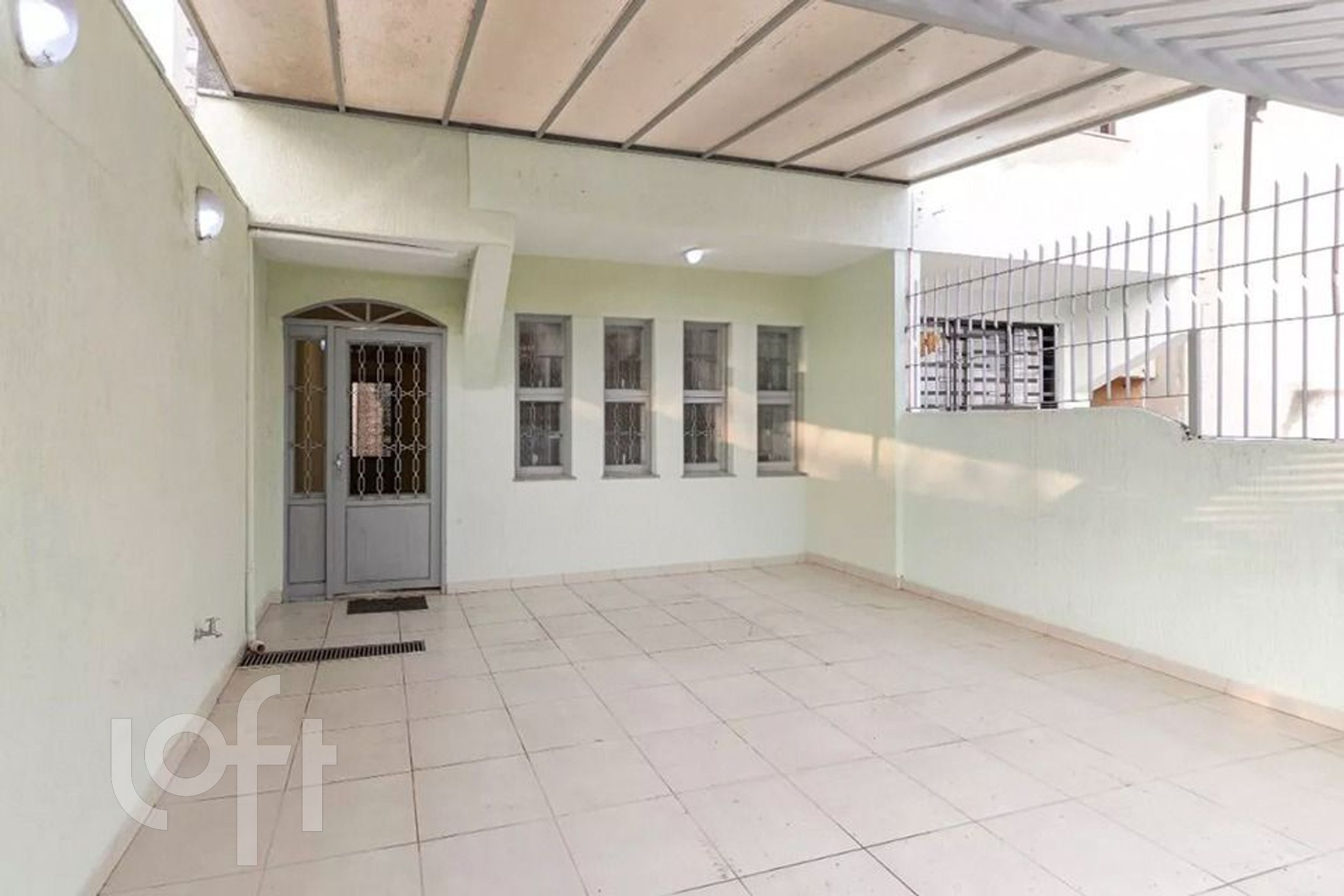 Casa à venda com 4 quartos, 220m² - Foto 47