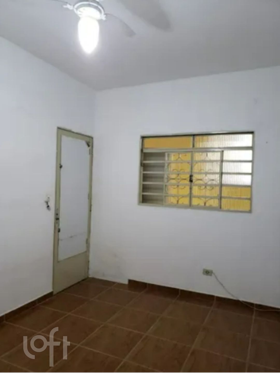 Casa à venda com 2 quartos, 65m² - Foto 11