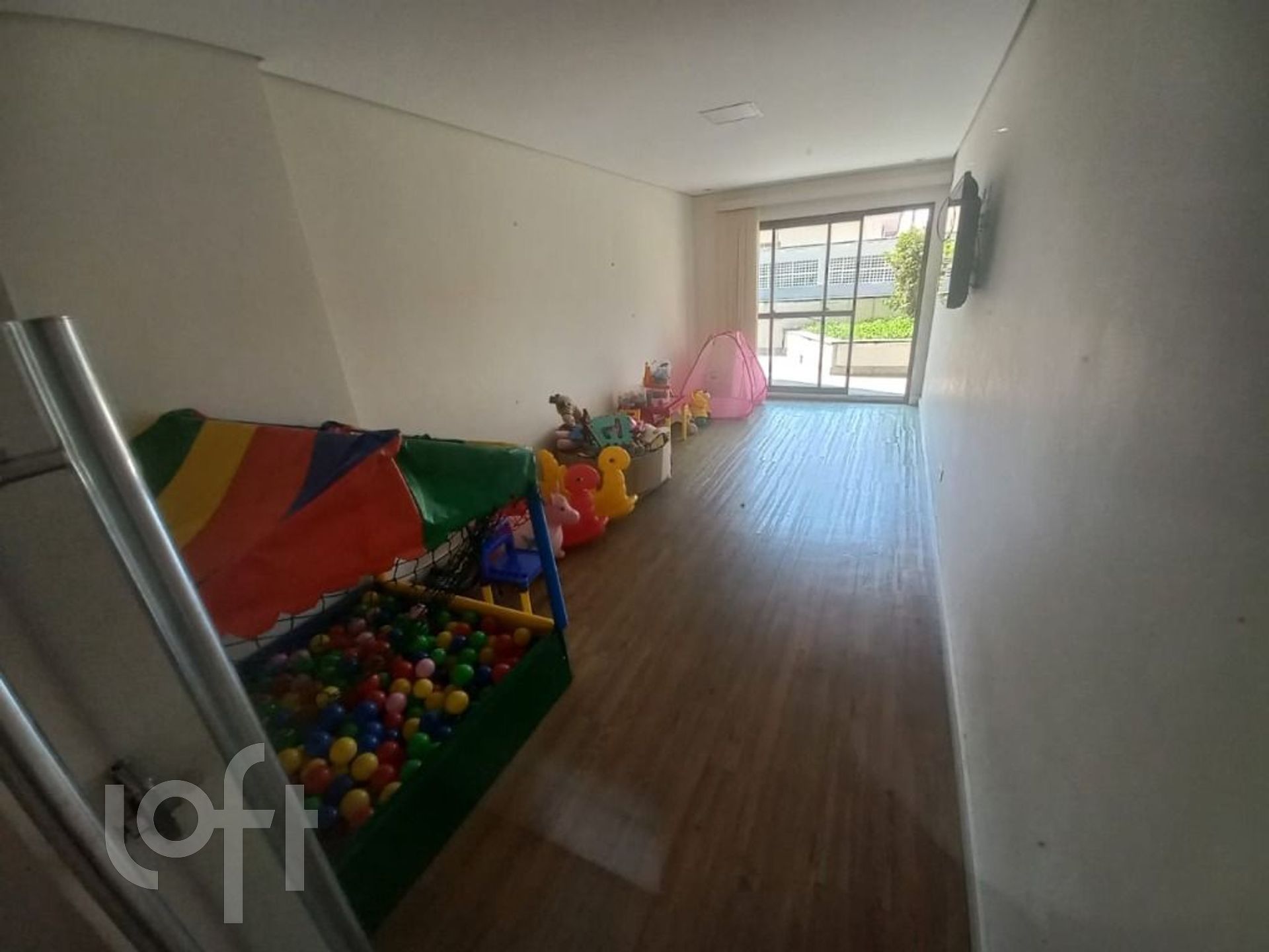 Apartamento à venda com 2 quartos, 65m² - Foto 44