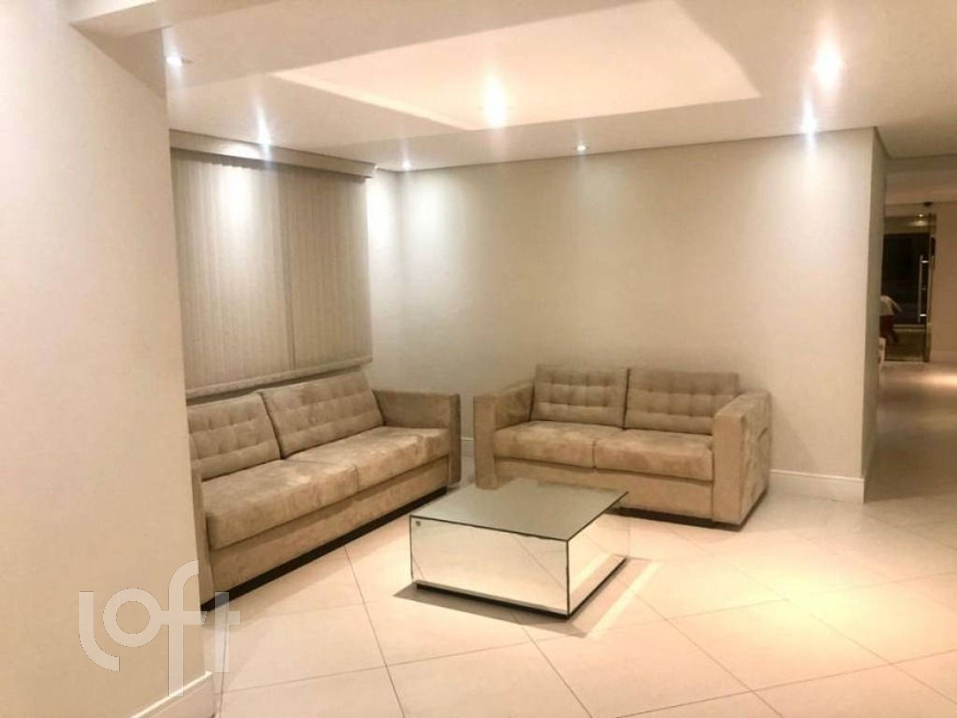 Apartamento à venda com 2 quartos, 65m² - Foto 32