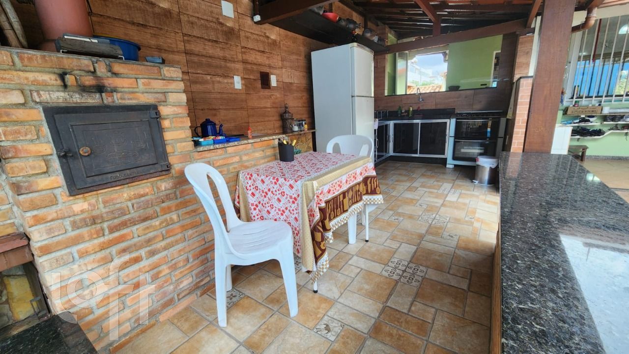 Casa à venda com 3 quartos, 339m² - Foto 14