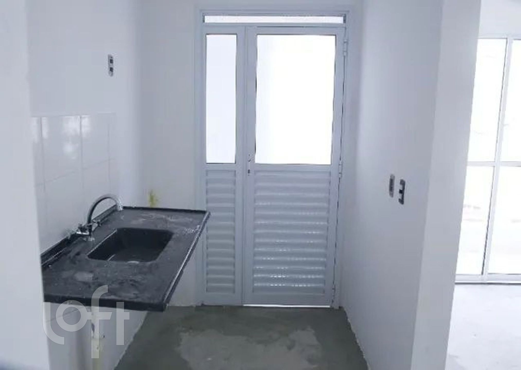 Apartamento à venda com 2 quartos, 42m² - Foto 5