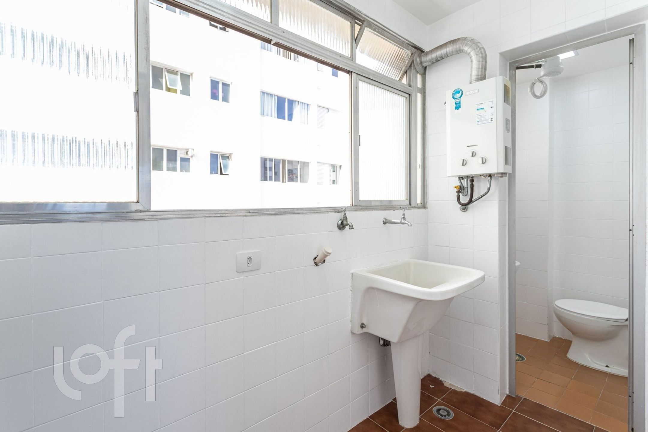 Apartamento à venda com 2 quartos, 72m² - Foto 24