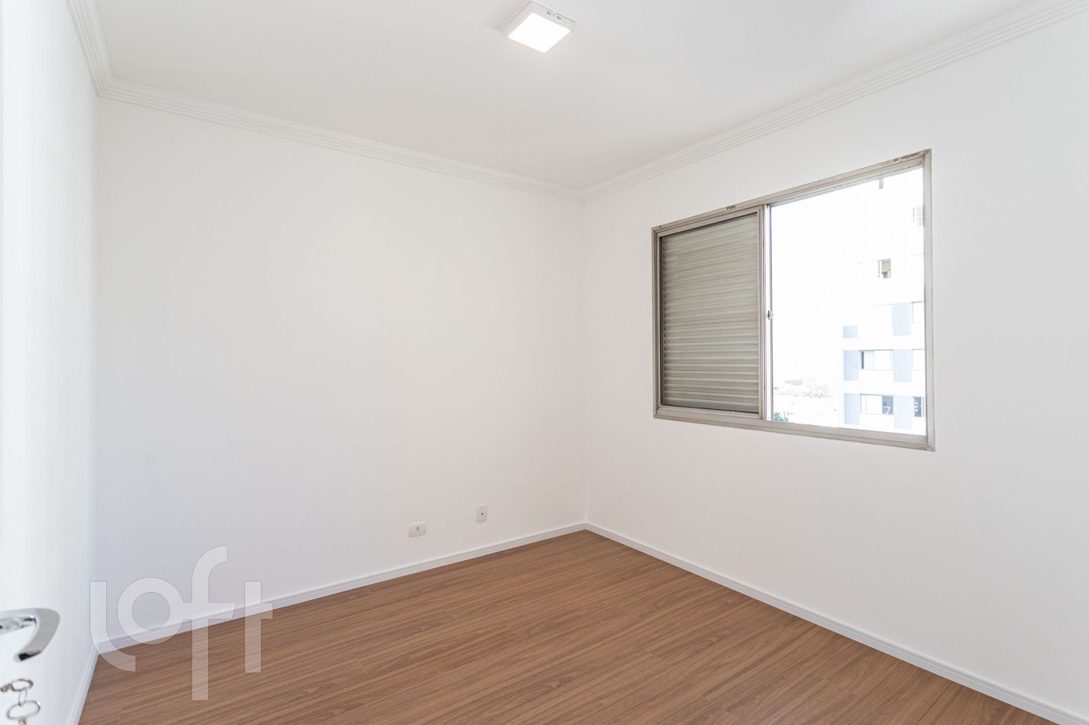 Apartamento à venda com 2 quartos, 72m² - Foto 7