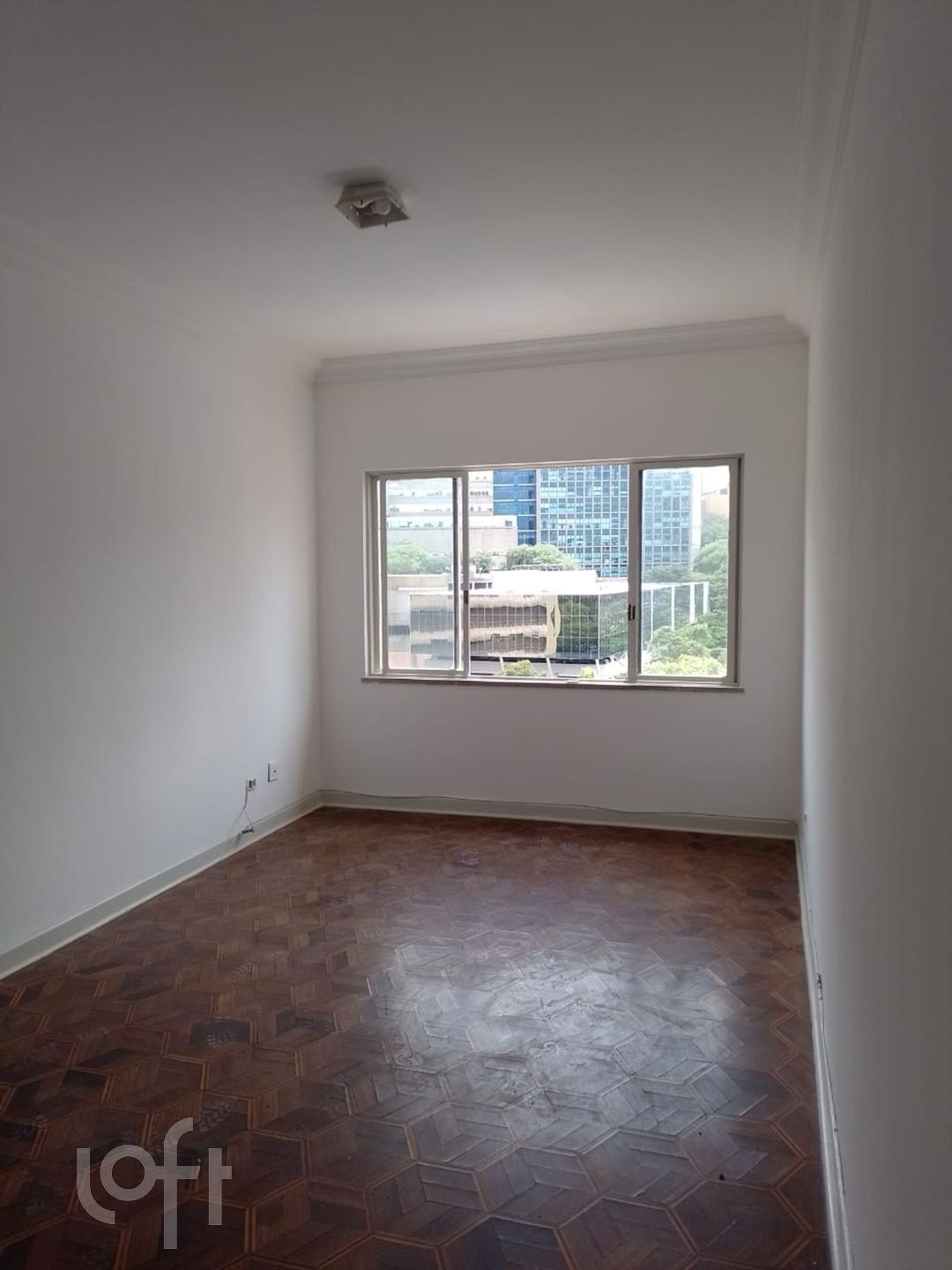 Apartamento à venda com 3 quartos, 105m² - Foto 1