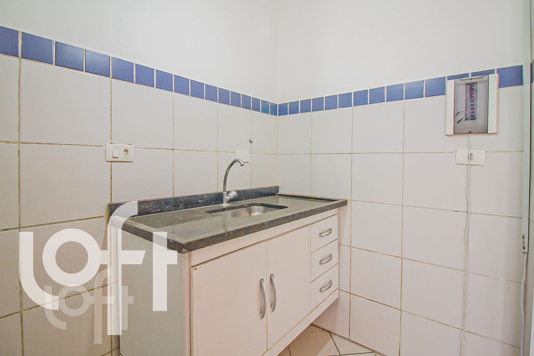 Apartamento à venda com 1 quarto, 32m² - Foto 9