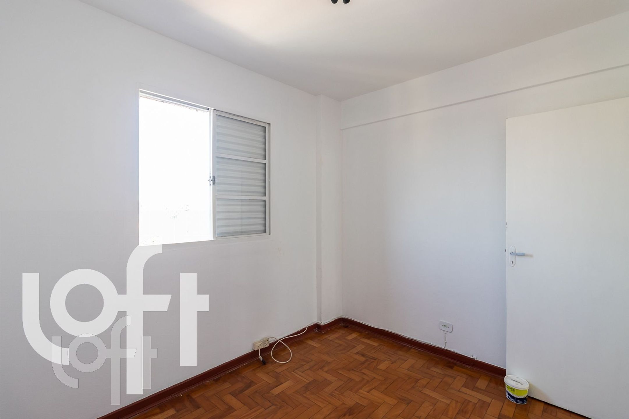 Apartamento à venda com 2 quartos, 61m² - Foto 4