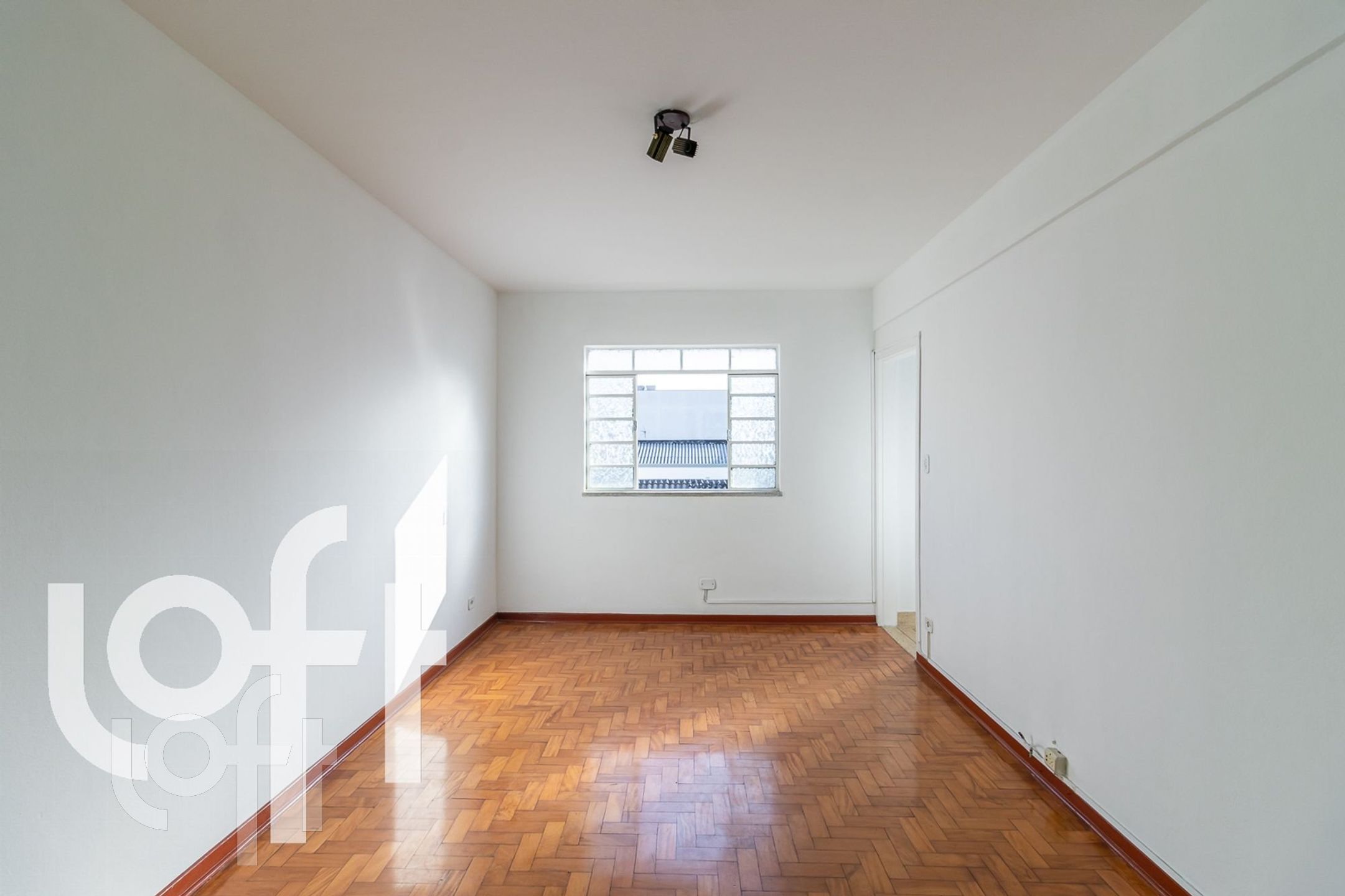 Apartamento à venda com 2 quartos, 61m² - Foto 1