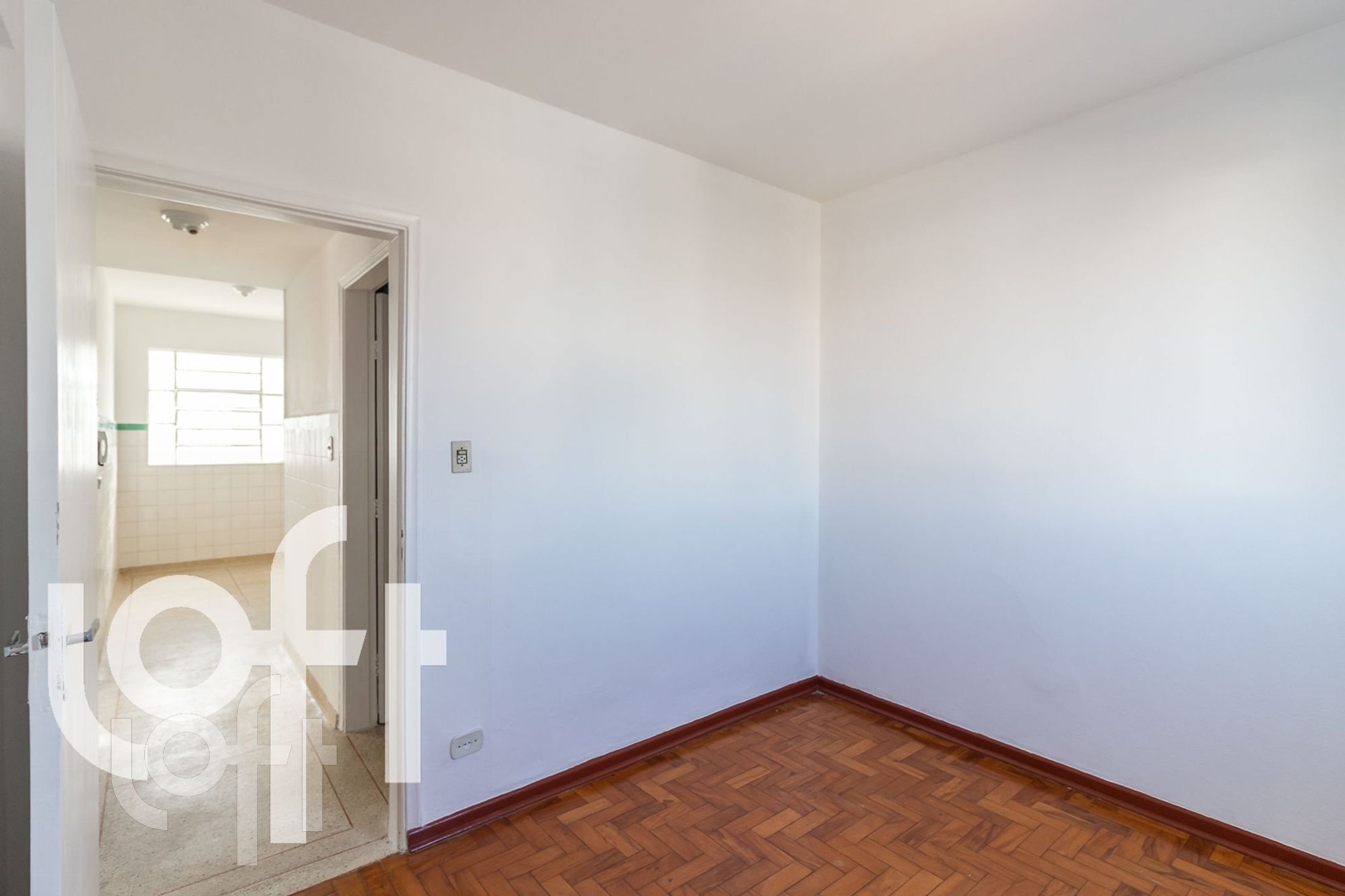 Apartamento à venda com 2 quartos, 61m² - Foto 2