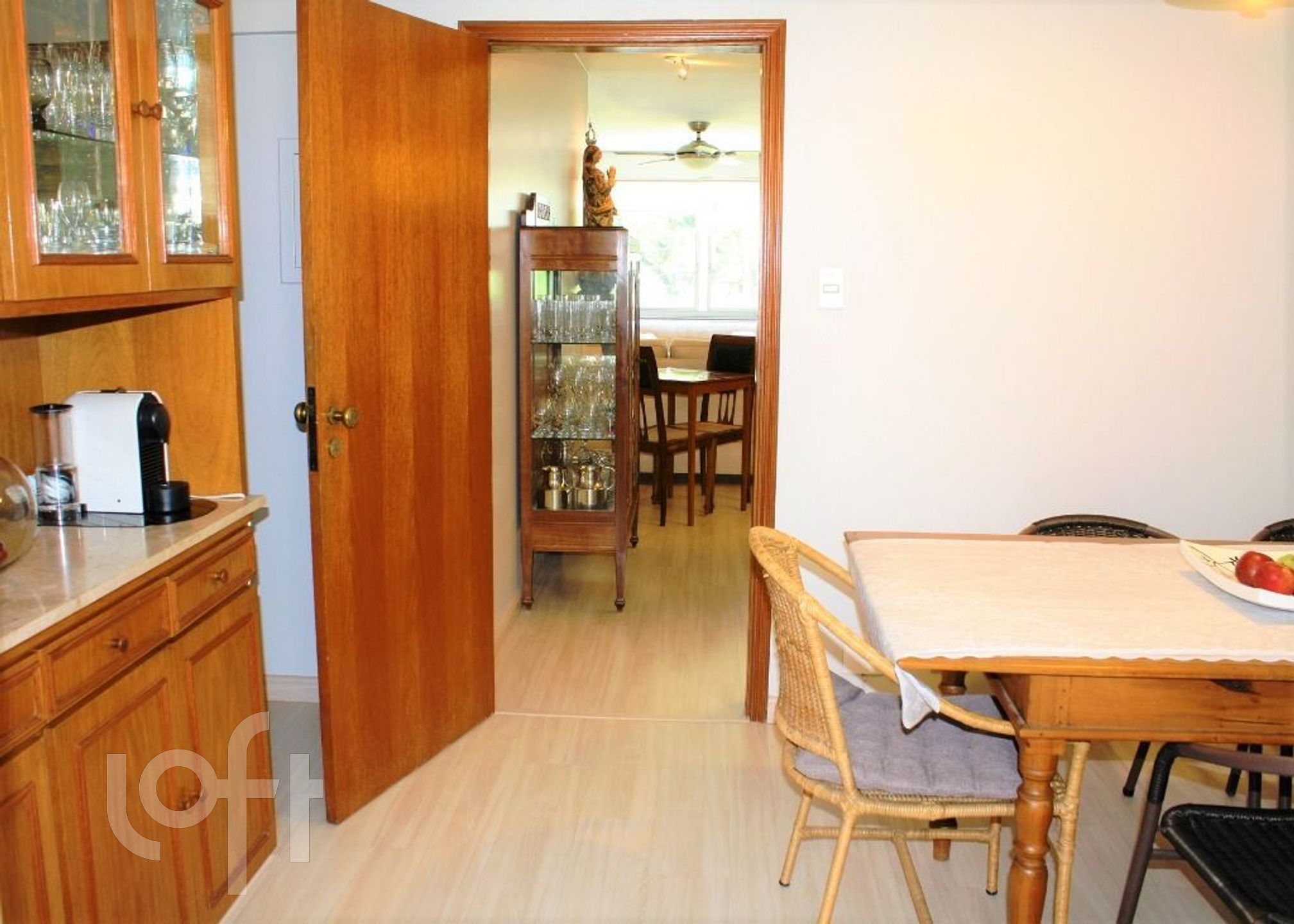 Apartamento à venda com 3 quartos, 150m² - Foto 7