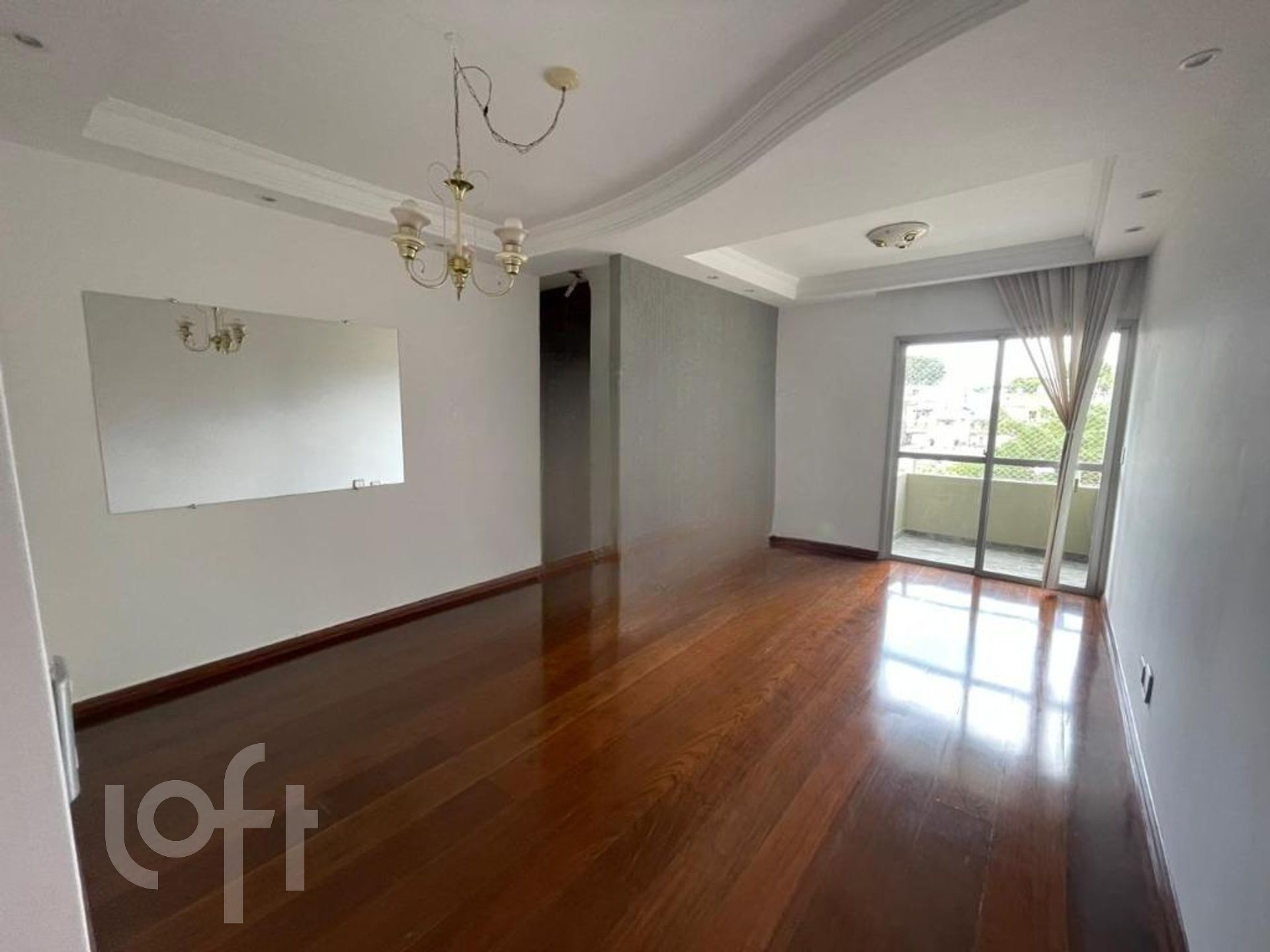 Apartamento à venda com 2 quartos, 62m² - Foto 1