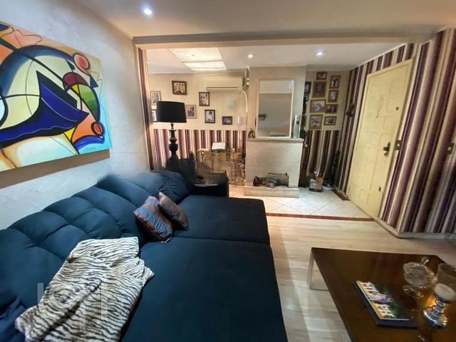 Apartamento com 101m², 3 dormitórios, 1 suíte, 1 vaga, Boa Vista em Porto Alegre