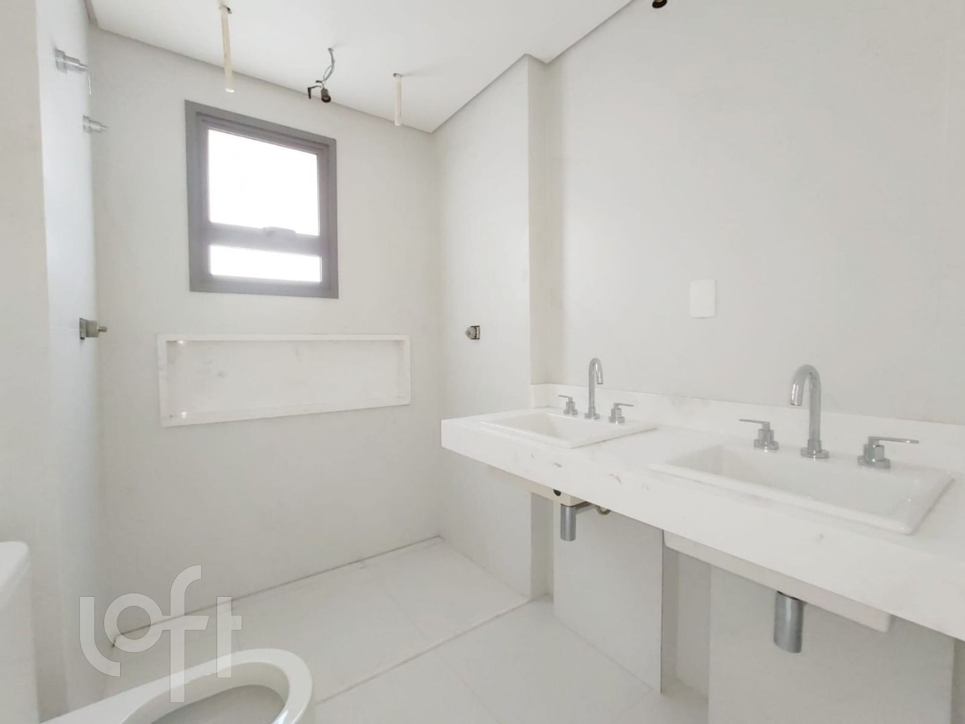 Apartamento à venda com 4 quartos, 193m² - Foto 15