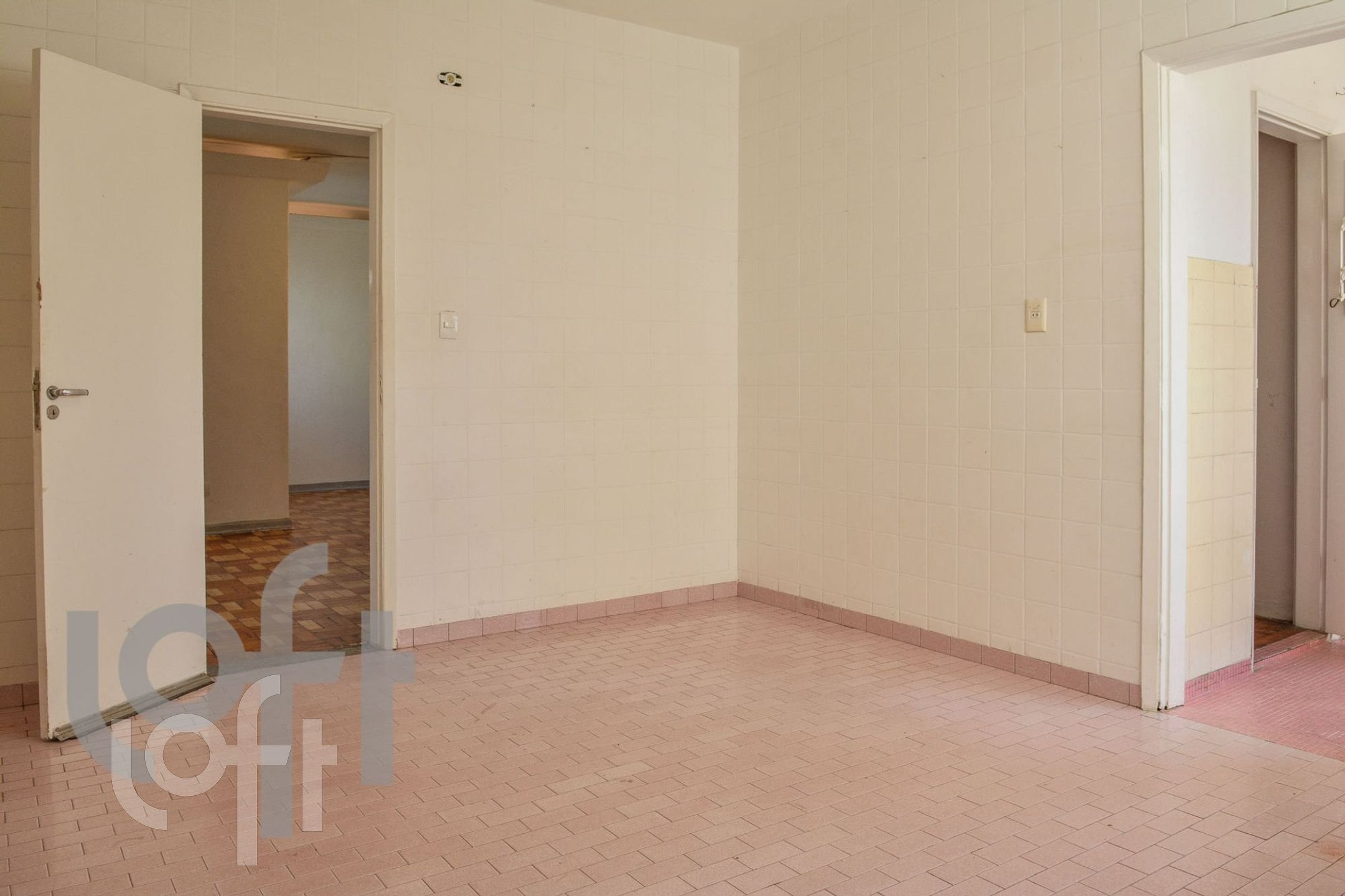 Apartamento à venda com 2 quartos, 132m² - Foto 19