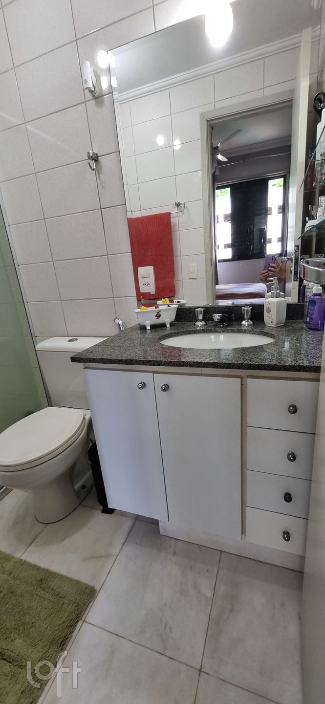 Apartamento à venda com 3 quartos, 75m² - Foto 33