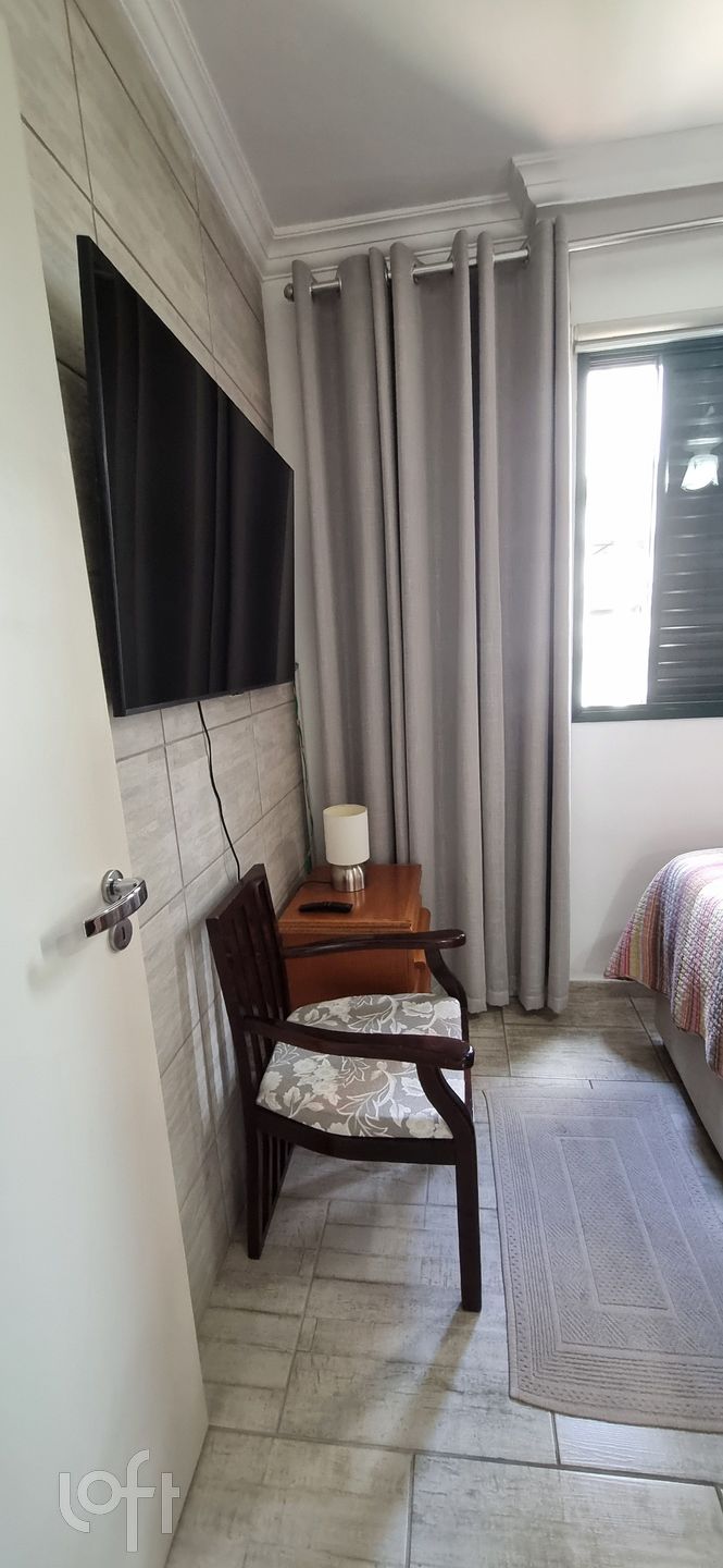 Apartamento à venda com 3 quartos, 75m² - Foto 28