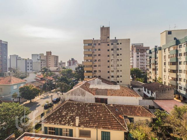 Apartamento com 83m², 2 dormitórios, 2 suítes, 2 vagas, Higienópolis em Porto Alegre