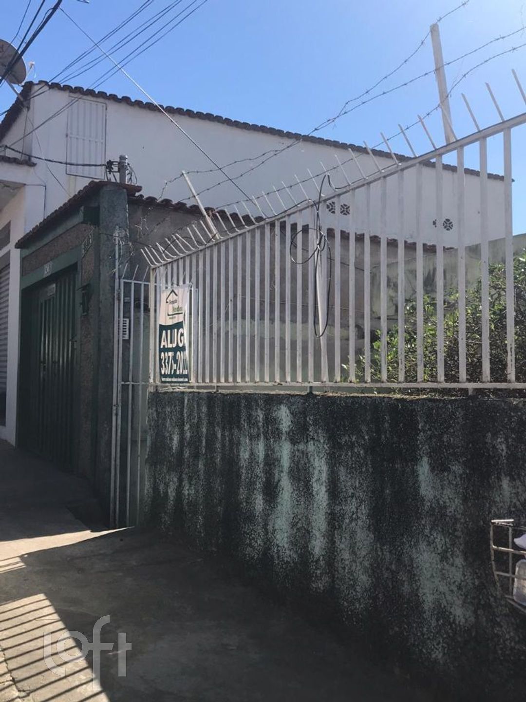 CASA DISPONIVEL PARA LOCAÇÃO NO BAIRRO JOÃO PINHEIRO!