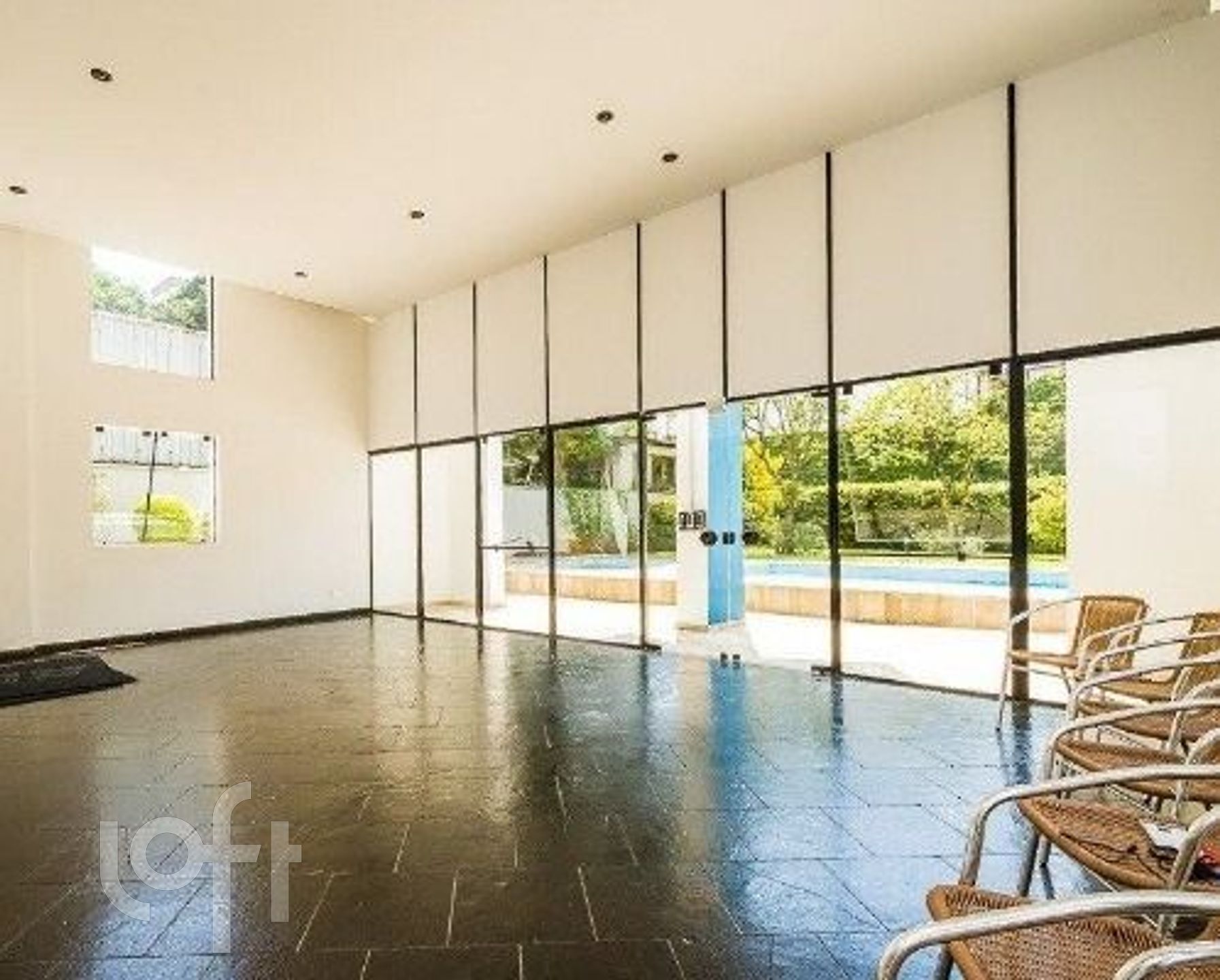 Apartamento à venda com 2 quartos, 52m² - Foto 16