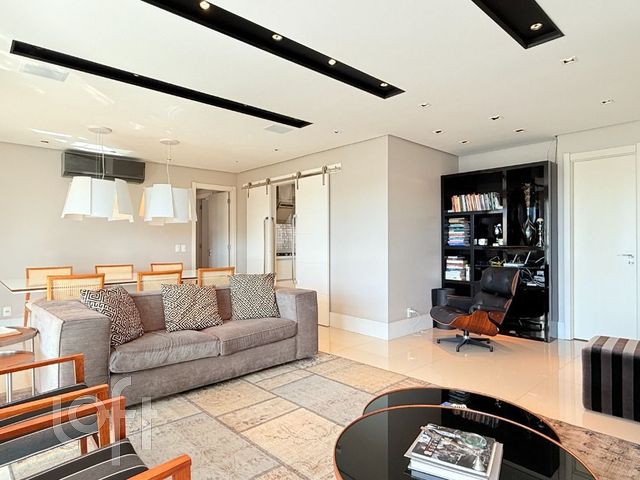 Apartamento com 120m², 3 dormitórios, 3 suítes, 4 vagas, Menino Deus em Porto Alegre