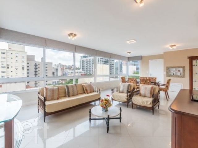 Apartamento com 123m², 3 dormitórios, 1 suíte, 2 vagas, Auxiliadora em Porto Alegre