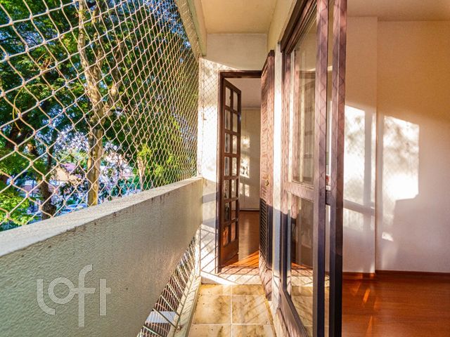 Apartamento com 101m², 3 dormitórios, 1 suíte, 1 vaga, Higienópolis em Porto Alegre