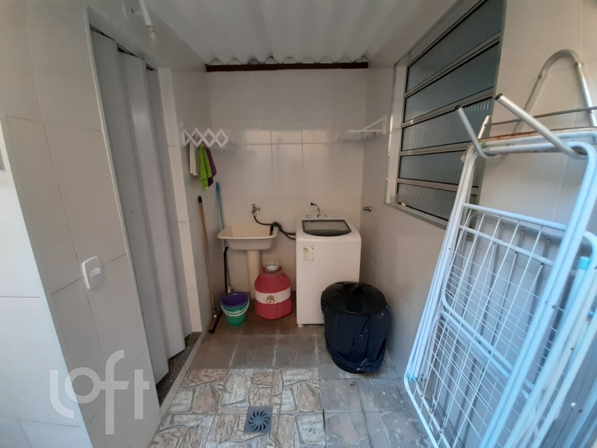 Casa à venda com 5 quartos, 82m² - Foto 15