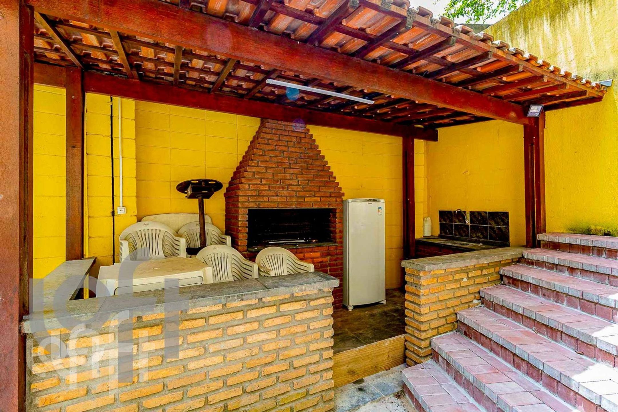 Casa à venda com 3 quartos, 160m² - Foto 35