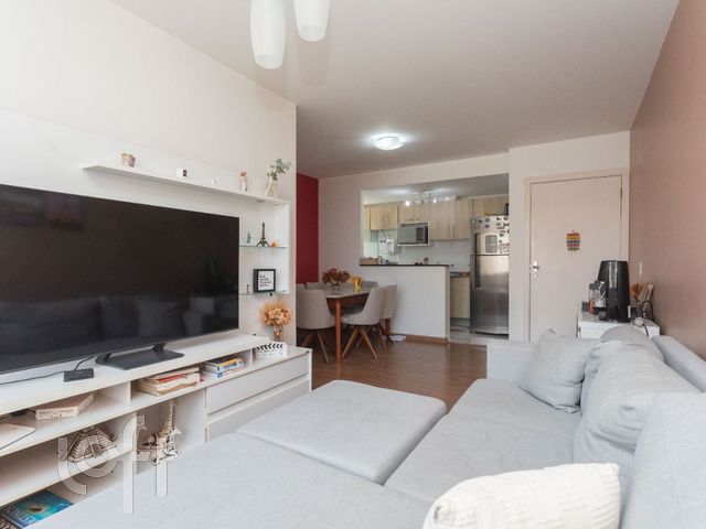 Apartamento com 69m², 3 dormitórios, 1 suíte, 1 vaga, Vila Ipiranga em Porto Alegre