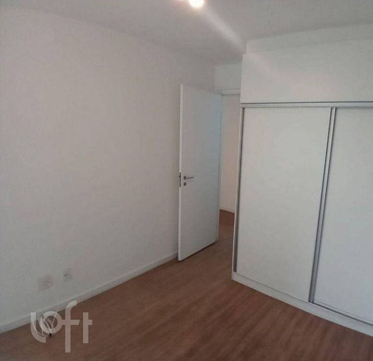 Apartamento à venda com 1 quarto, 53m² - Foto 6