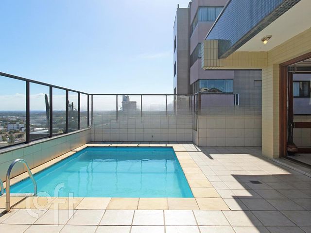 Apartamento com 264m², 3 dormitórios, 1 suíte, 3 vagas, Higienópolis em Porto Alegre