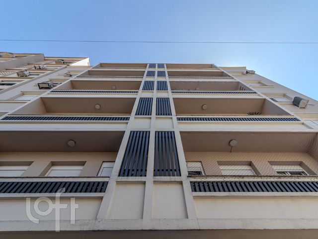 Apartamento com 106m², 3 dormitórios, 1 suíte, Santana em Porto Alegre