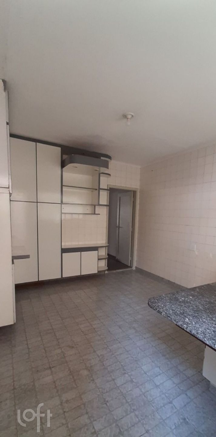 Casa à venda com 2 quartos, 200m² - Foto 4