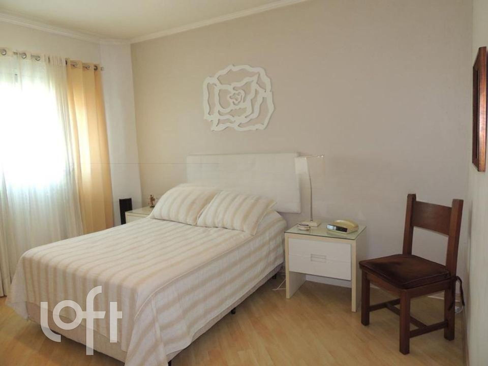 Apartamento à venda com 3 quartos, 142m² - Foto 4