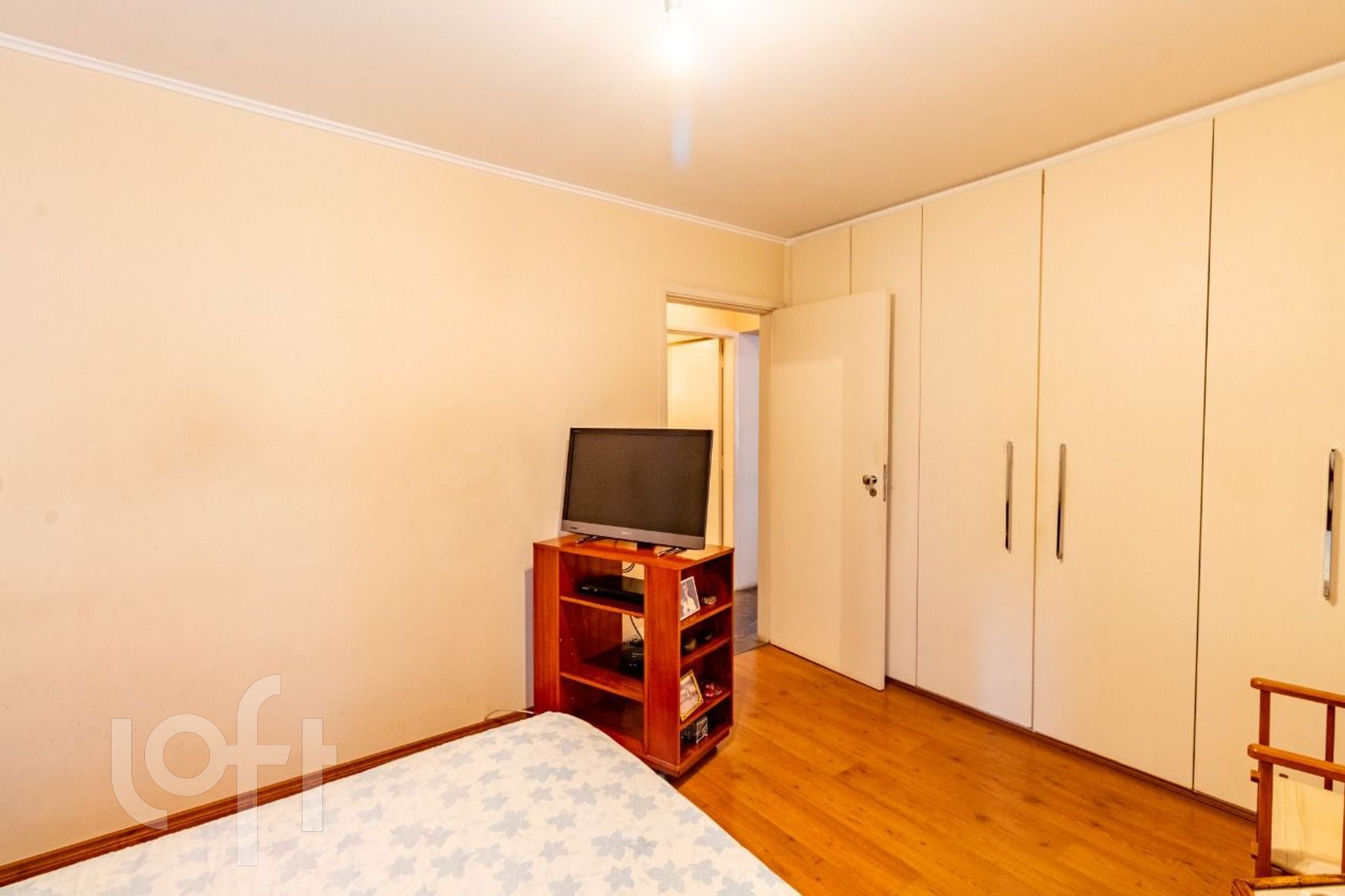 Apartamento à venda com 2 quartos, 80m² - Foto 17