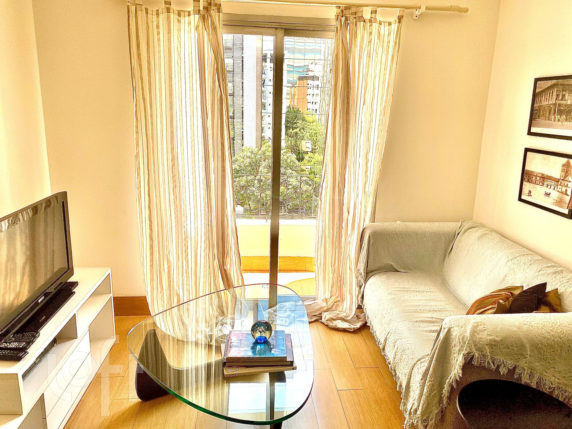 Apartamento à venda com 1 quarto, 44m² - Foto 5