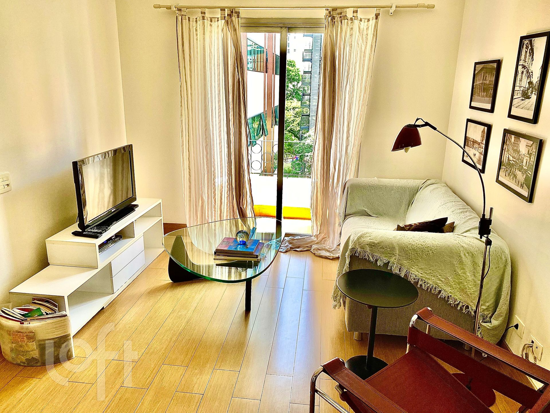 Apartamento à venda com 1 quarto, 44m² - Foto 1