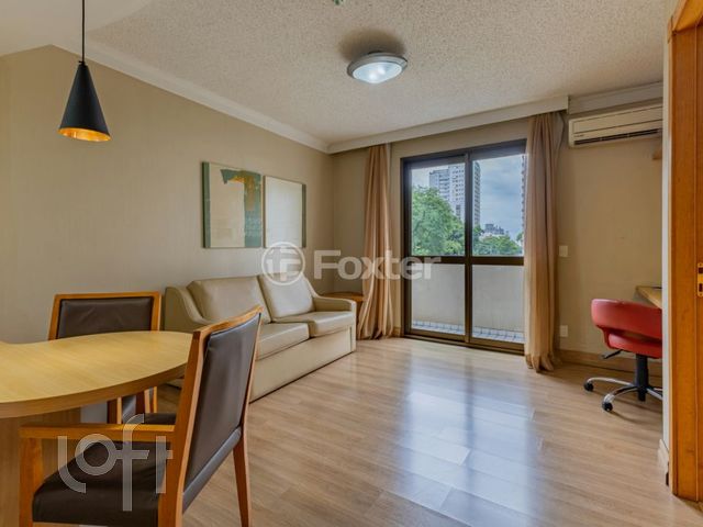 Apartamento com 43m², 1 dormitório, 1 vaga, Moinhos de Vento em Porto Alegre