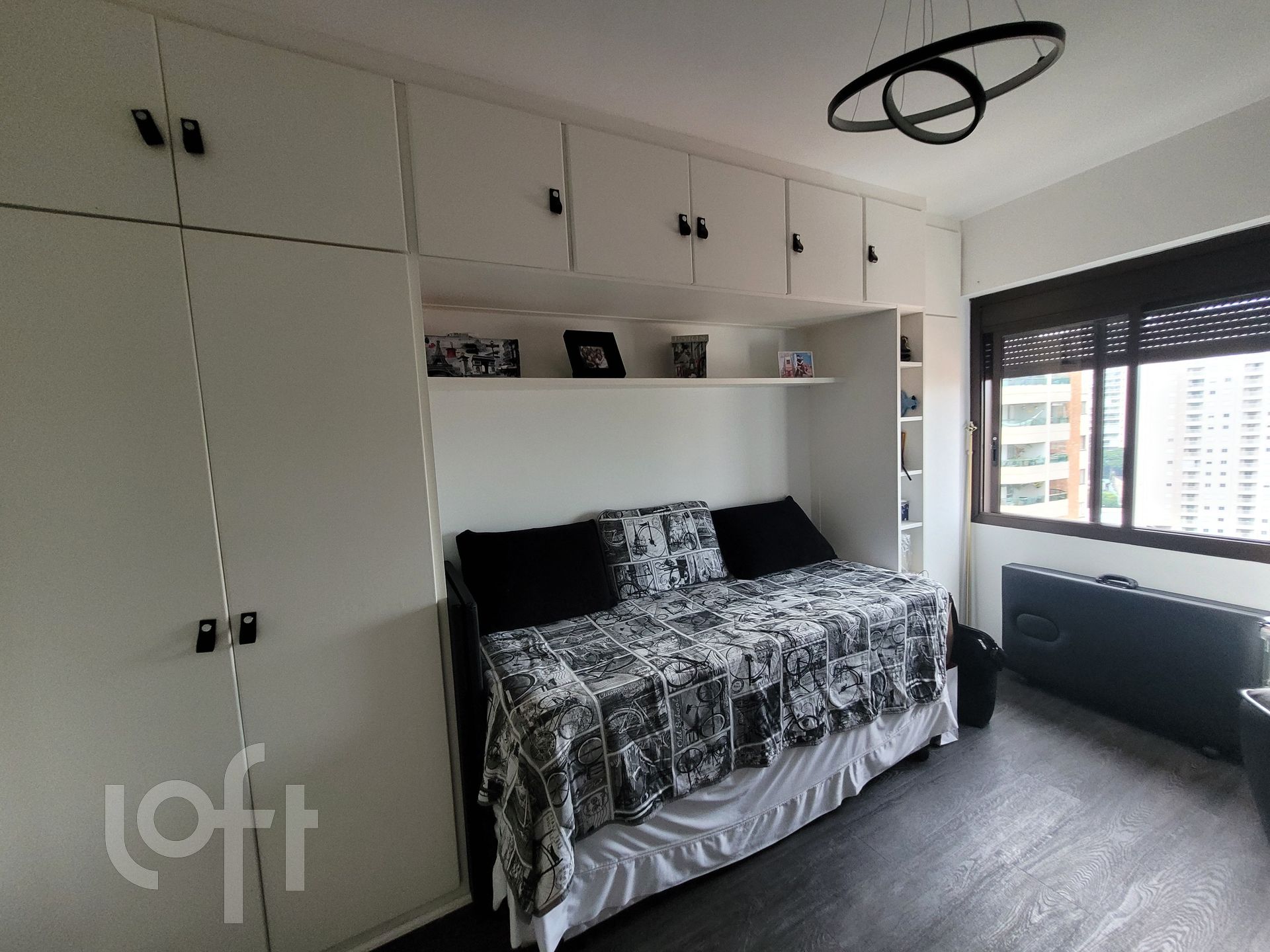 Apartamento à venda com 2 quartos, 84m² - Foto 18