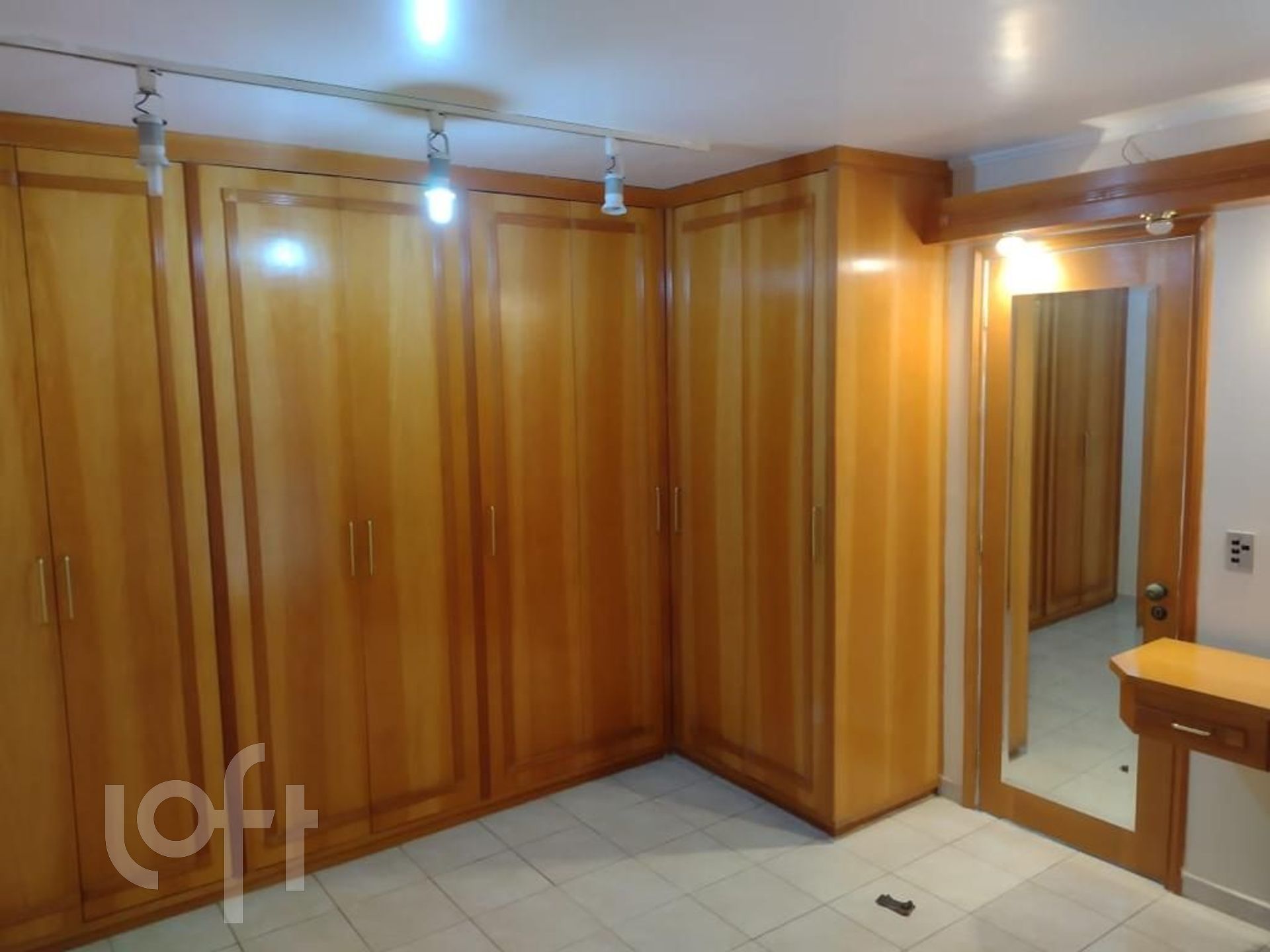 Apartamento à venda com 3 quartos, 170m² - Foto 14