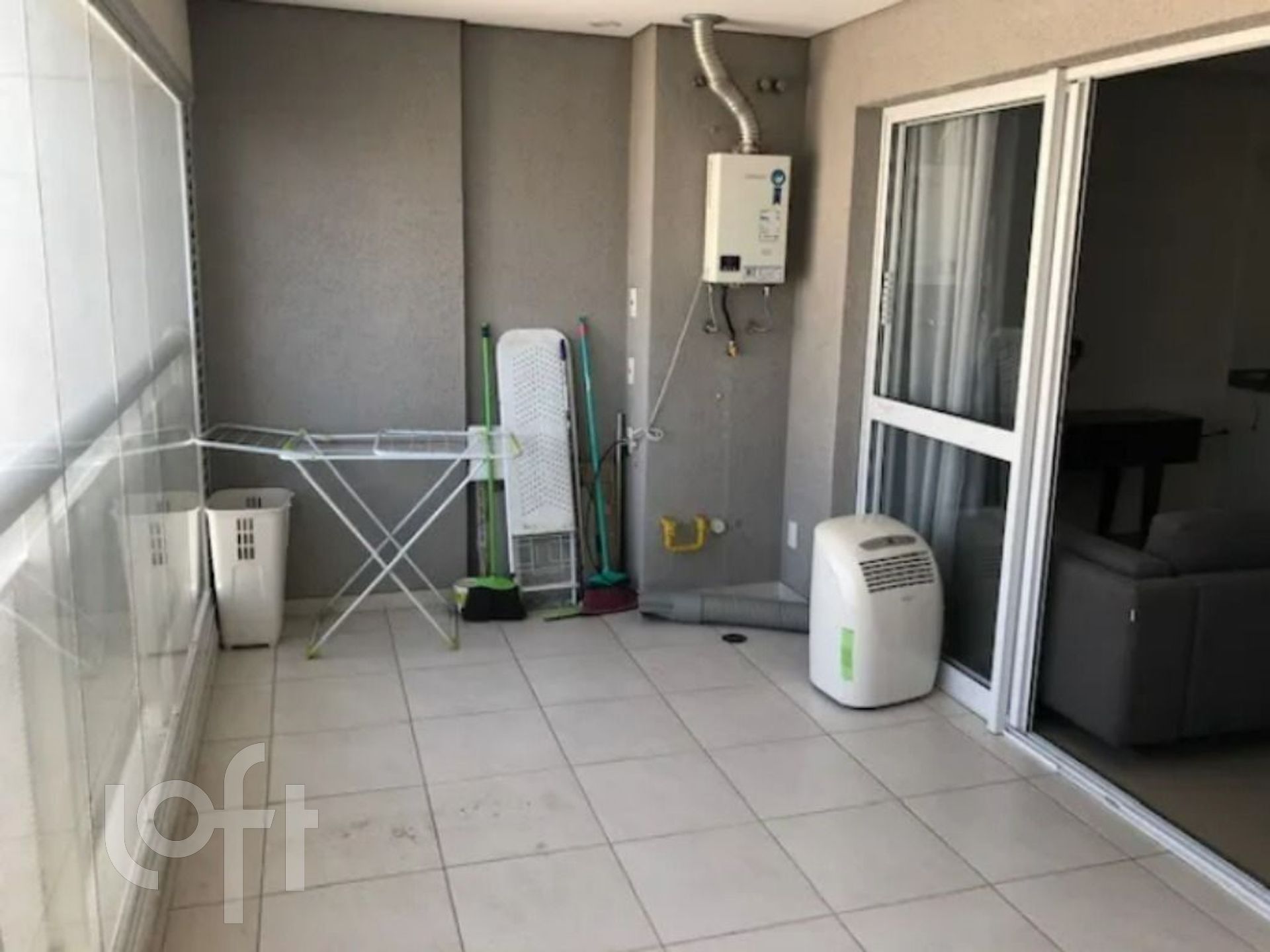 Apartamento à venda com 1 quarto, 40m² - Foto 4