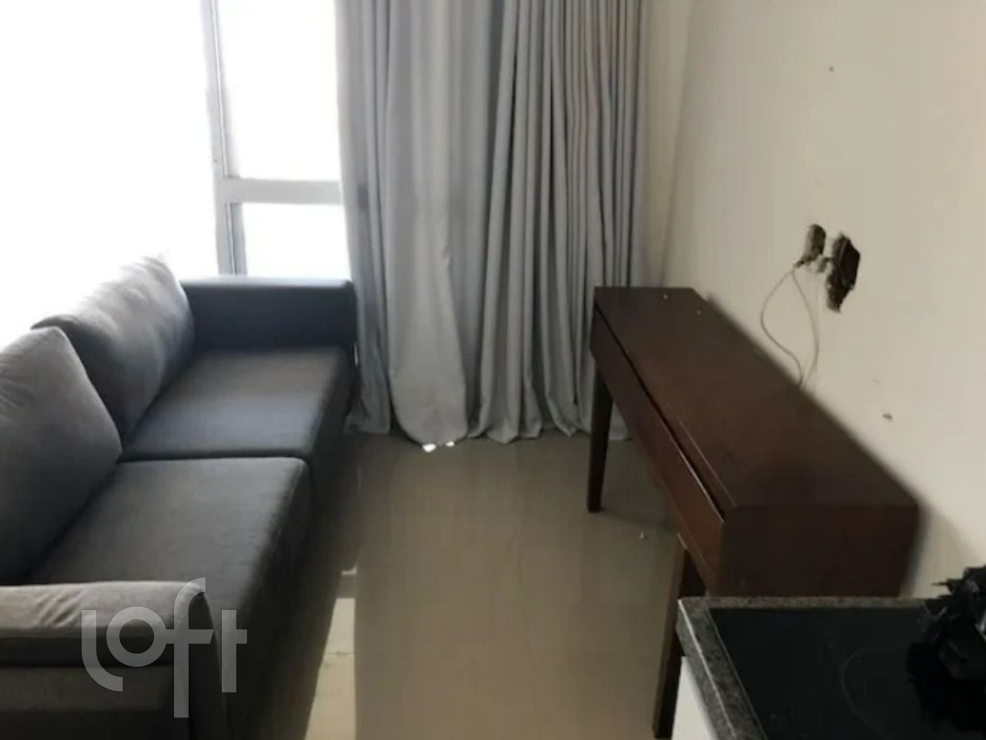 Apartamento à venda com 1 quarto, 40m² - Foto 2