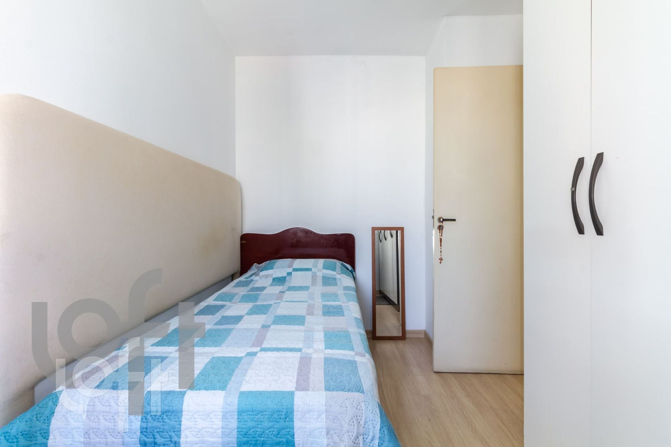 Apartamento à venda com 2 quartos, 66m² - Foto 3