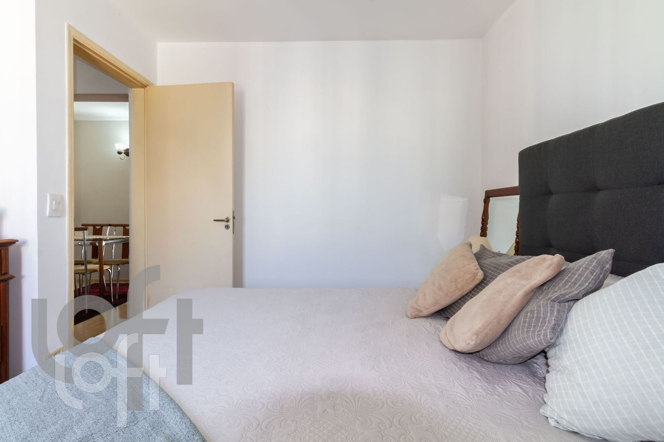 Apartamento à venda com 2 quartos, 66m² - Foto 6