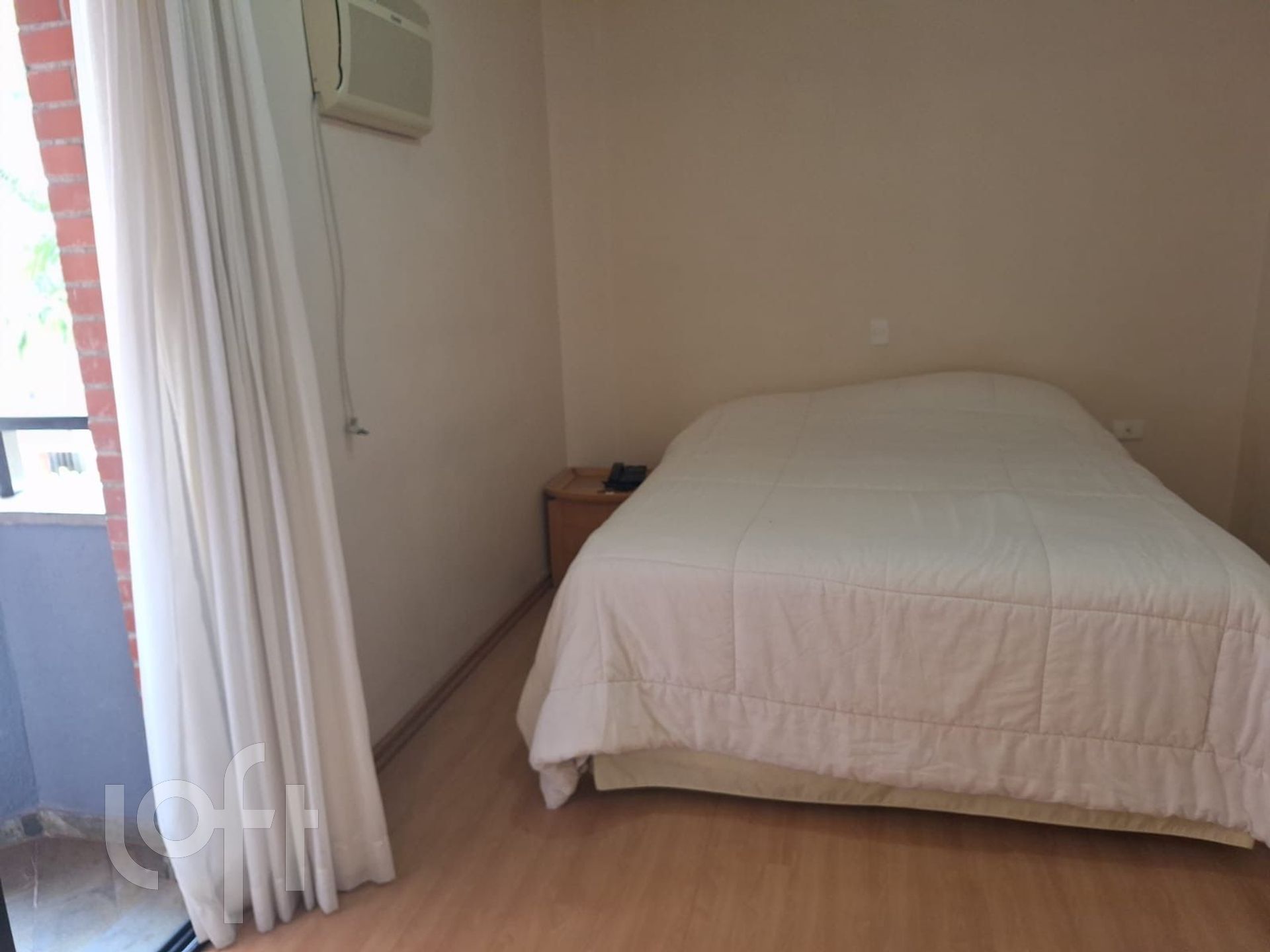 Apartamento à venda com 4 quartos, 180m² - Foto 11