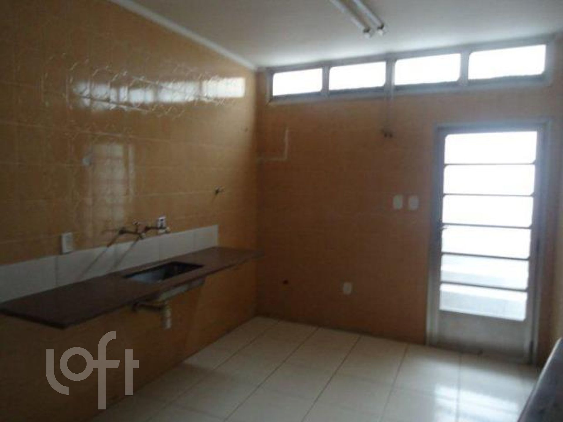 Casa à venda com 2 quartos, 130m² - Foto 5