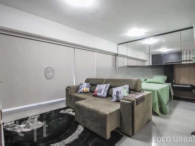 Apartamento com 38m², 1 dormitório, 1 suíte, 1 vaga, Praia de Belas em Porto Alegre
