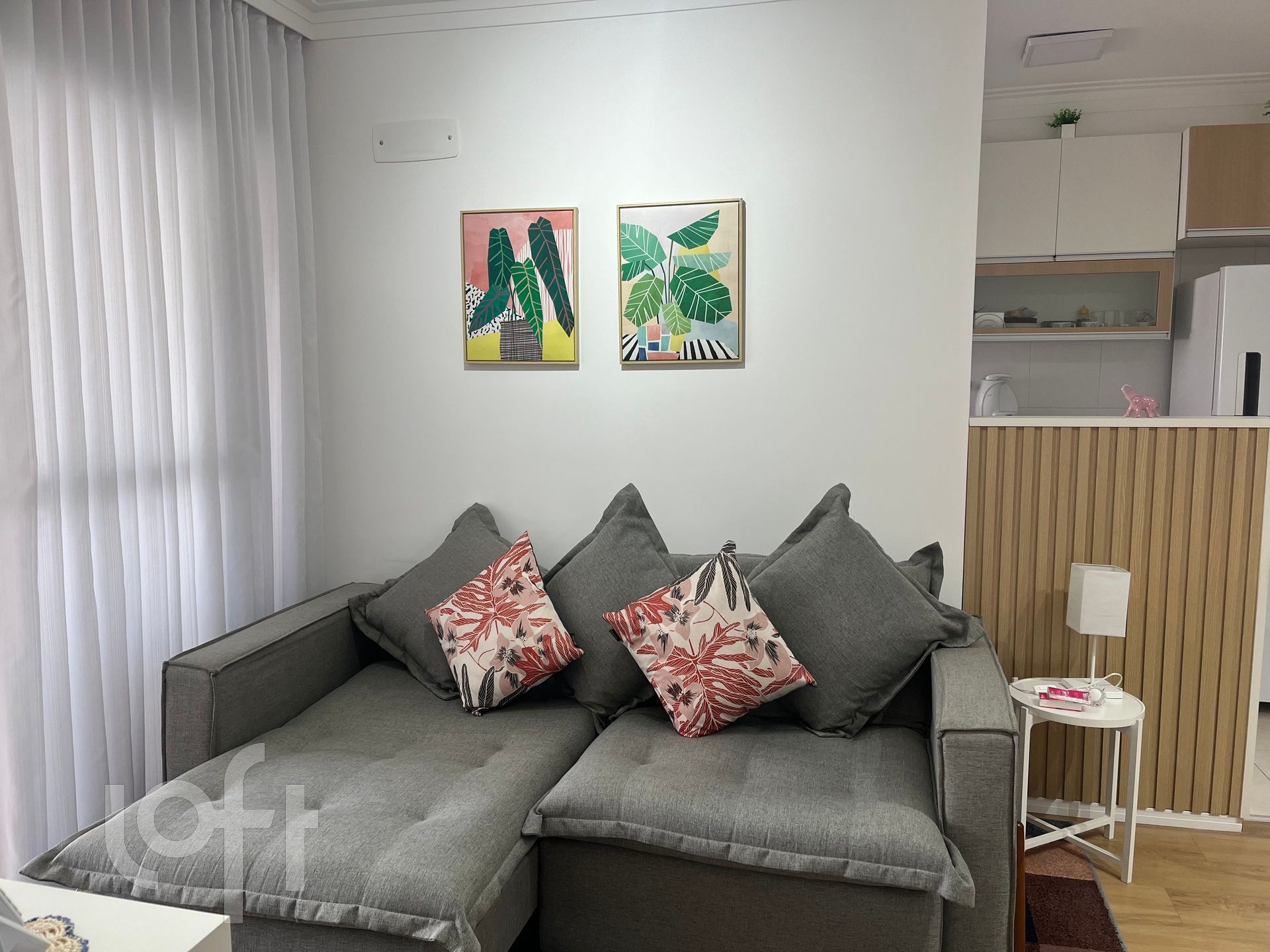 Apartamento à venda com 2 quartos, 66m² - Foto 2